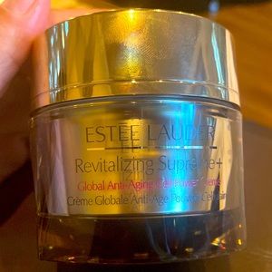 Estée Lauder Revitalizing supreme + global anti-aging cell power cream